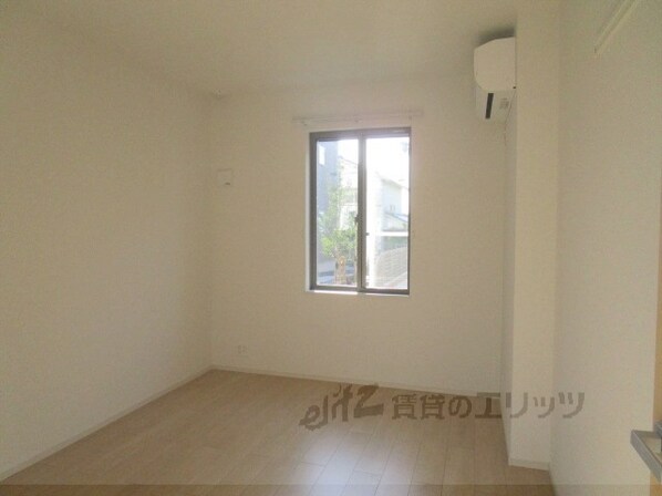 パインルーツIIIの物件内観写真